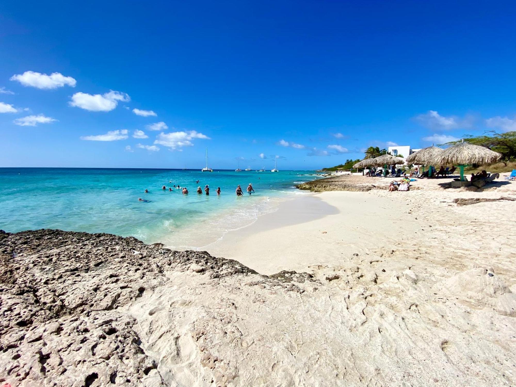 فيلا Casa Azure Aruba شاطئ بالم المظهر الخارجي الصورة