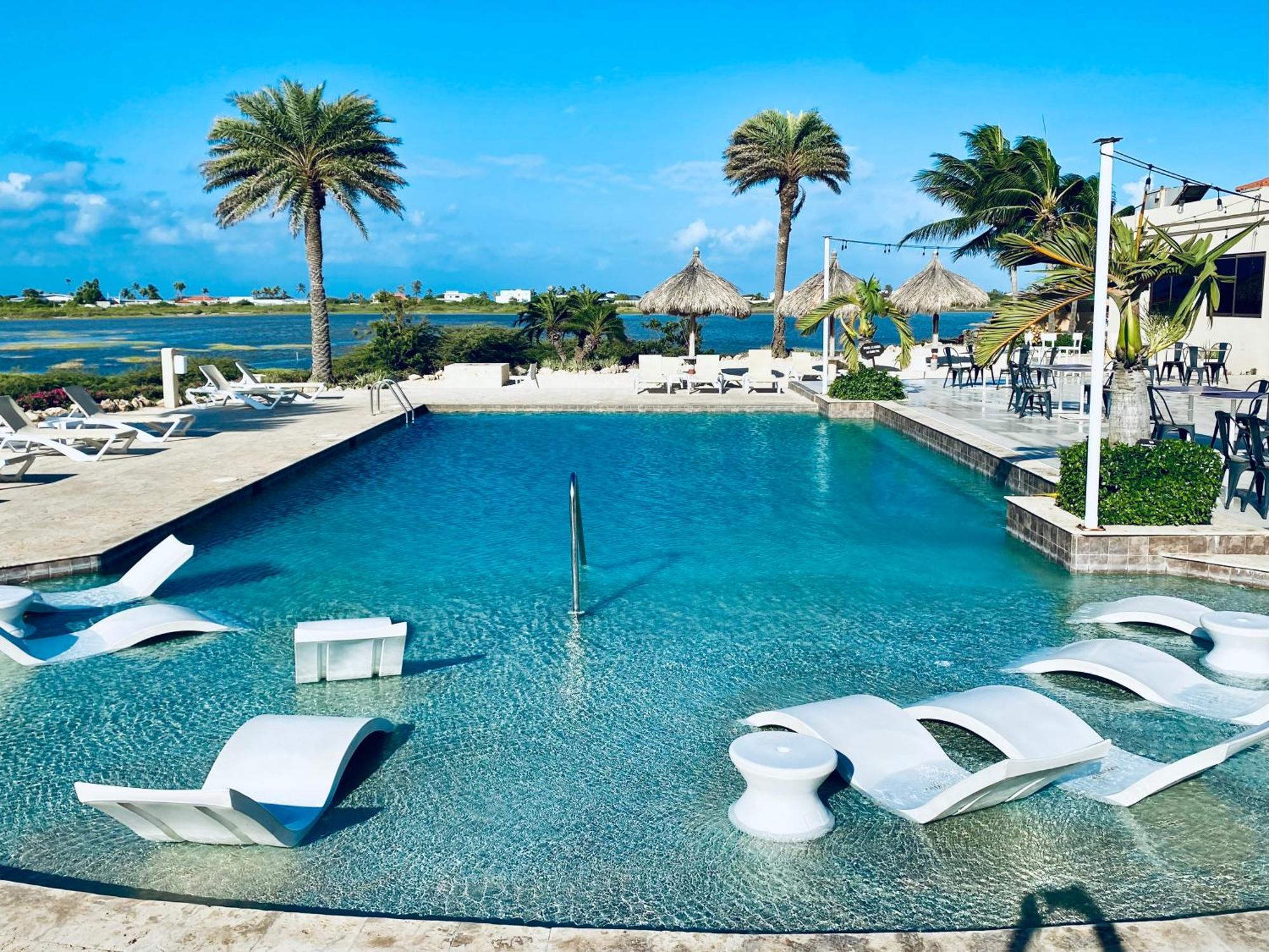 فيلا Casa Azure Aruba شاطئ بالم المظهر الخارجي الصورة