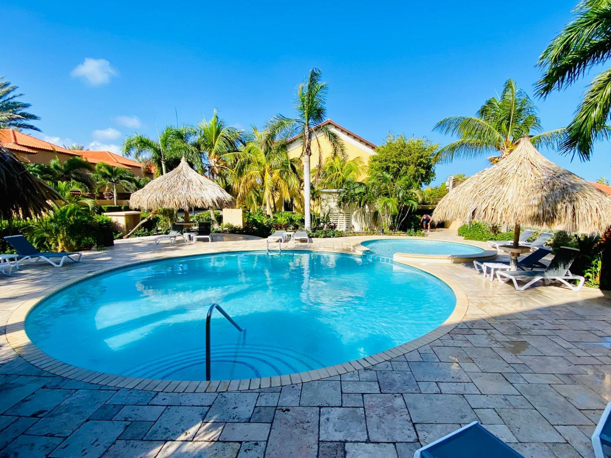 فيلا Casa Azure Aruba شاطئ بالم المظهر الخارجي الصورة